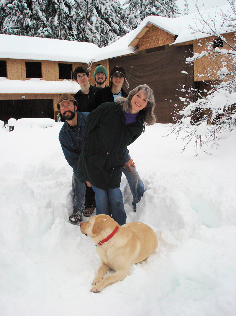 snowfamily4.jpg